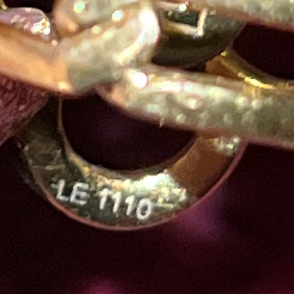 ‼️1 DAY PRICE DROP‼️Louis Vuitton Flower Power Ring - Picture 6 of 6